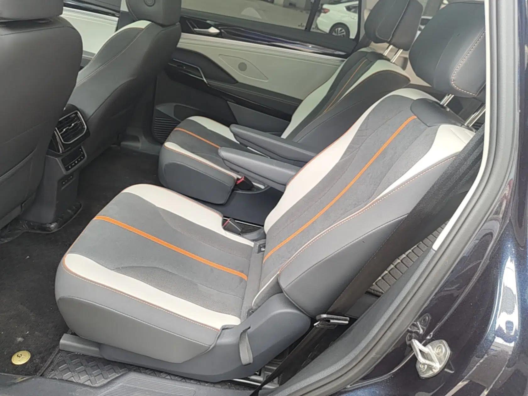 Volkswagen ID.6 CROZZ 2022 Long-Range PRO Edition — миниатюра 20