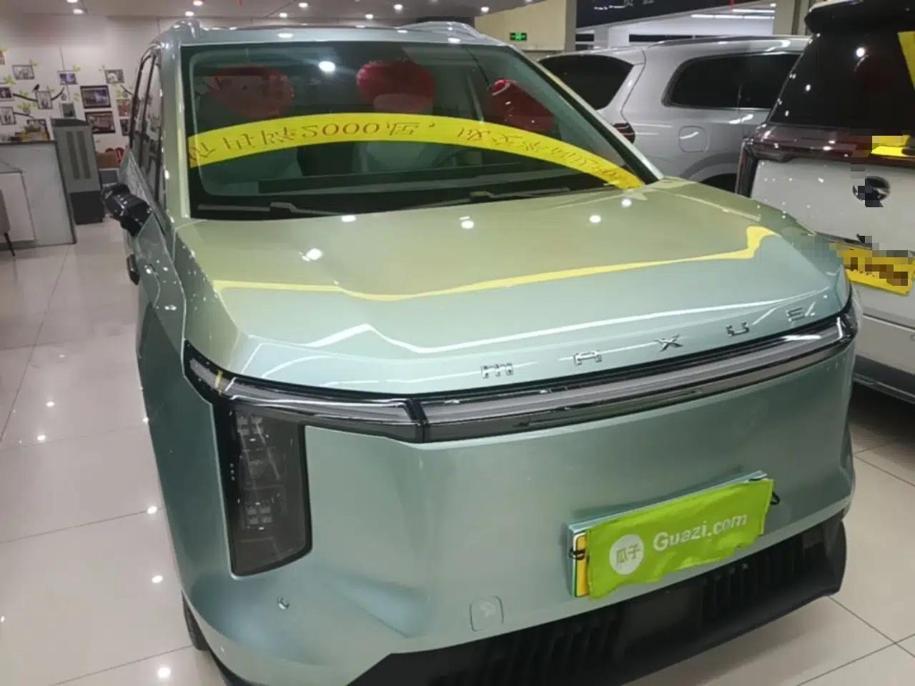 SAIC MAXUS Dajia 7 2024 605 km Extended Range Highland Version Six-Seater — миниатюра 3