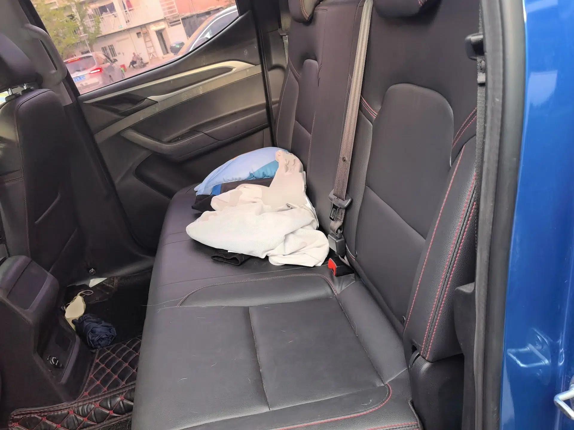 SAIC MAXUS T60 2017 2.4L Gasoline Manual Two-Wheel Drive High-Ride Elite Standard Van — миниатюра 17