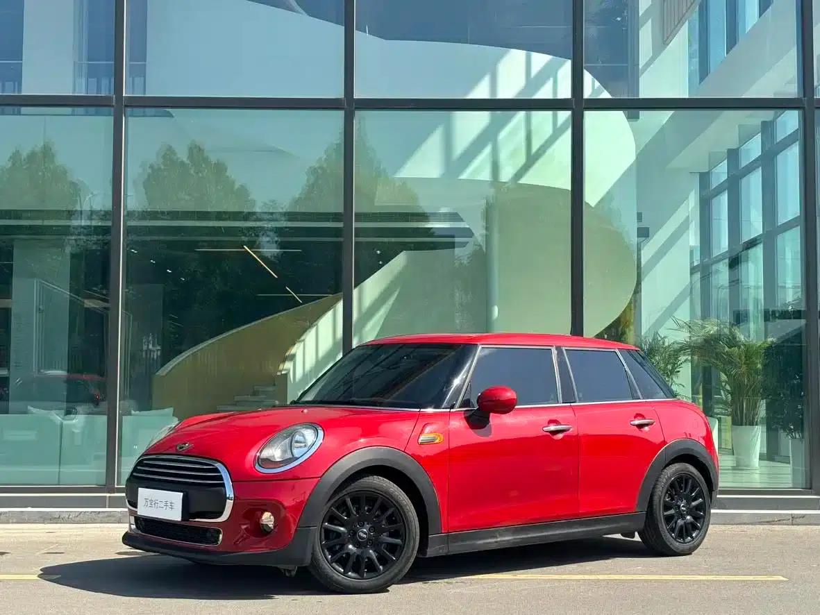 2016 MINI 1.2T ONE Avant-garde 5-Door Edition — миниатюра 1
