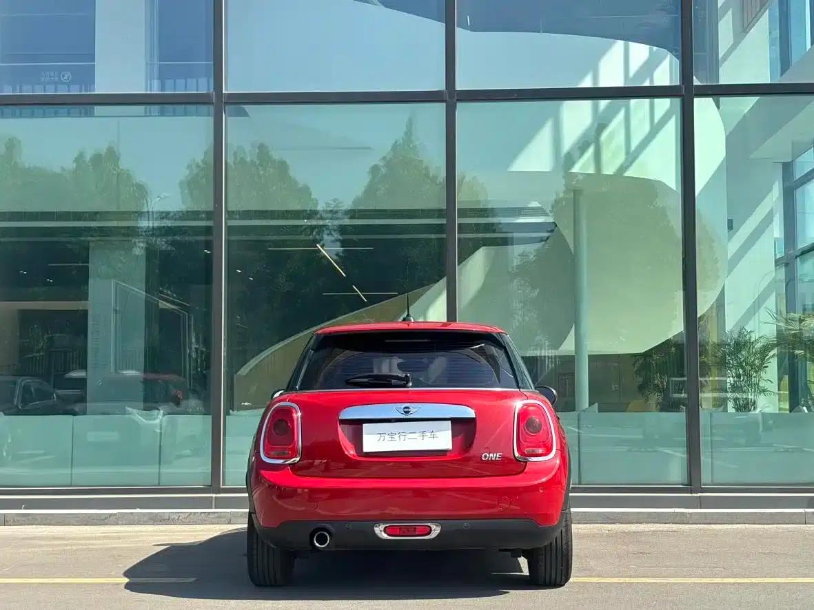 2016 MINI 1.2T ONE Avant-garde 5-Door Edition — миниатюра 14
