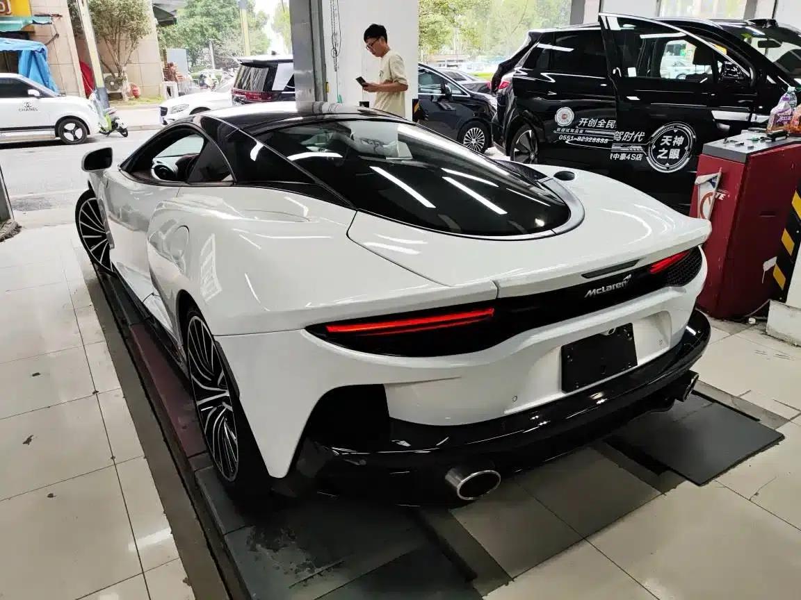 McLaren GT 2022 4.0T Standard Edition — миниатюра 2