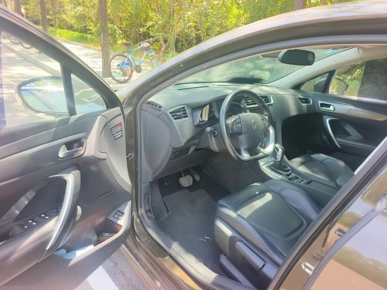 DS 5LS 2014 1.6T Elegant Version THP160 — миниатюра 16