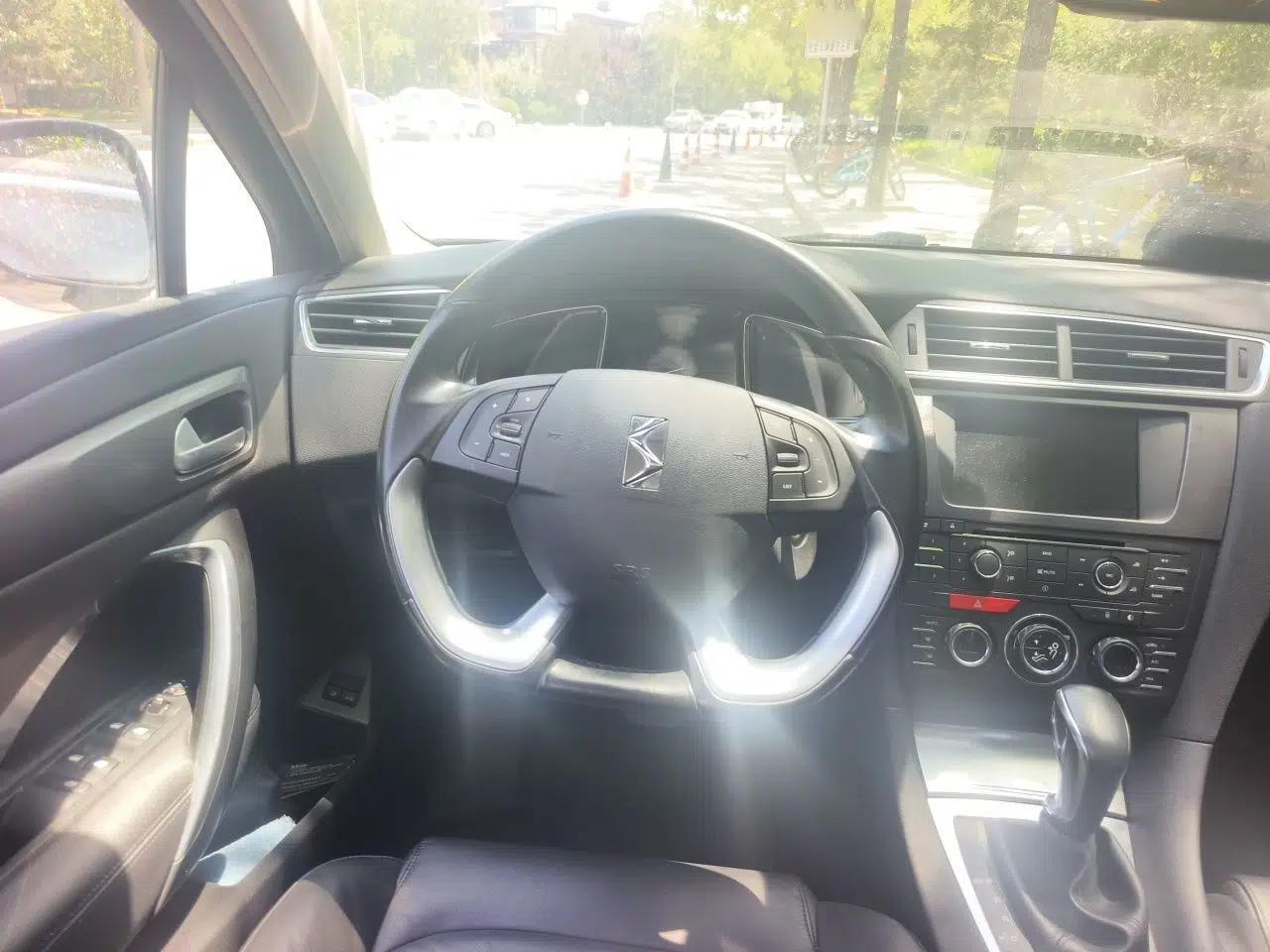 DS 5LS 2014 1.6T Elegant Version THP160 — миниатюра 10