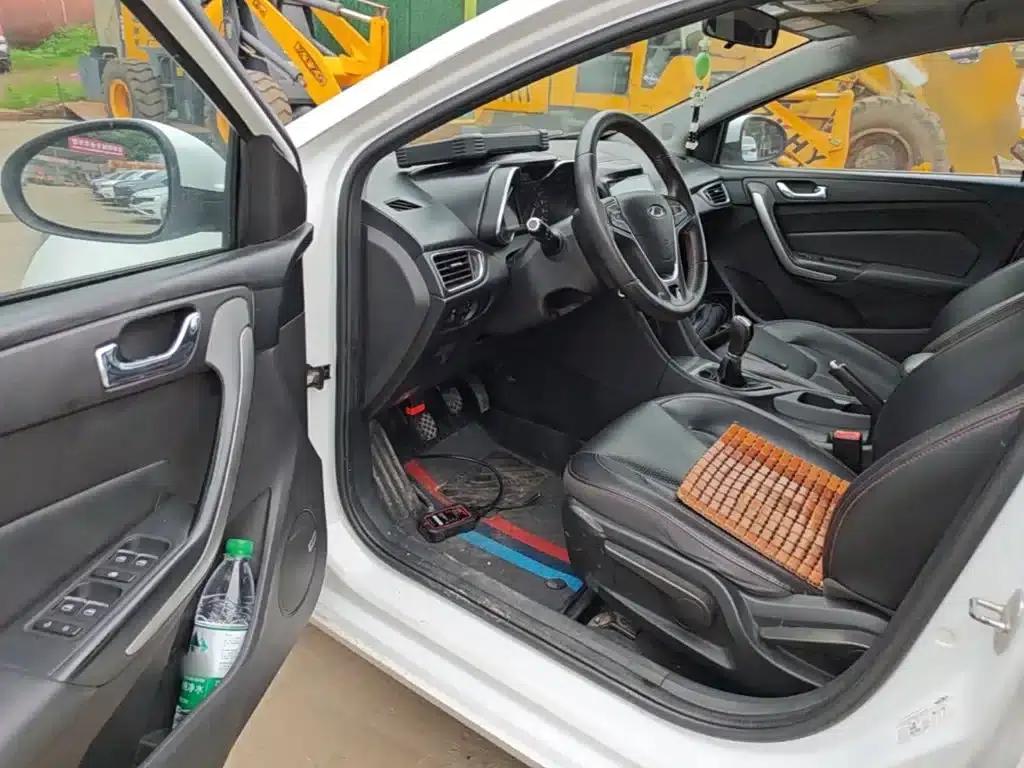 Chery Arrizo 5 2016 1.5L Manual Trendsetter Edition — миниатюра 16