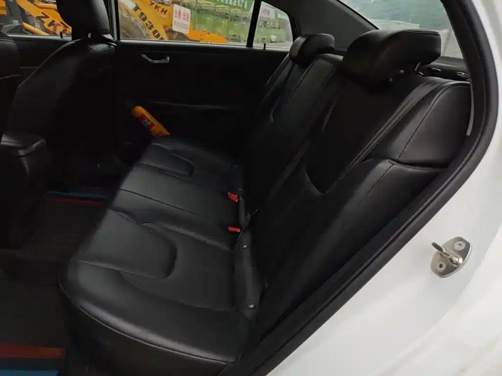 Chery Arrizo 5 2016 1.5L Manual Trendsetter Edition — миниатюра 17