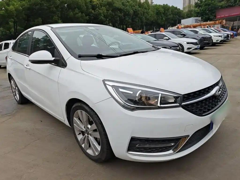 Chery Arrizo 5 2016 1.5L Manual Trendsetter Edition — миниатюра 4