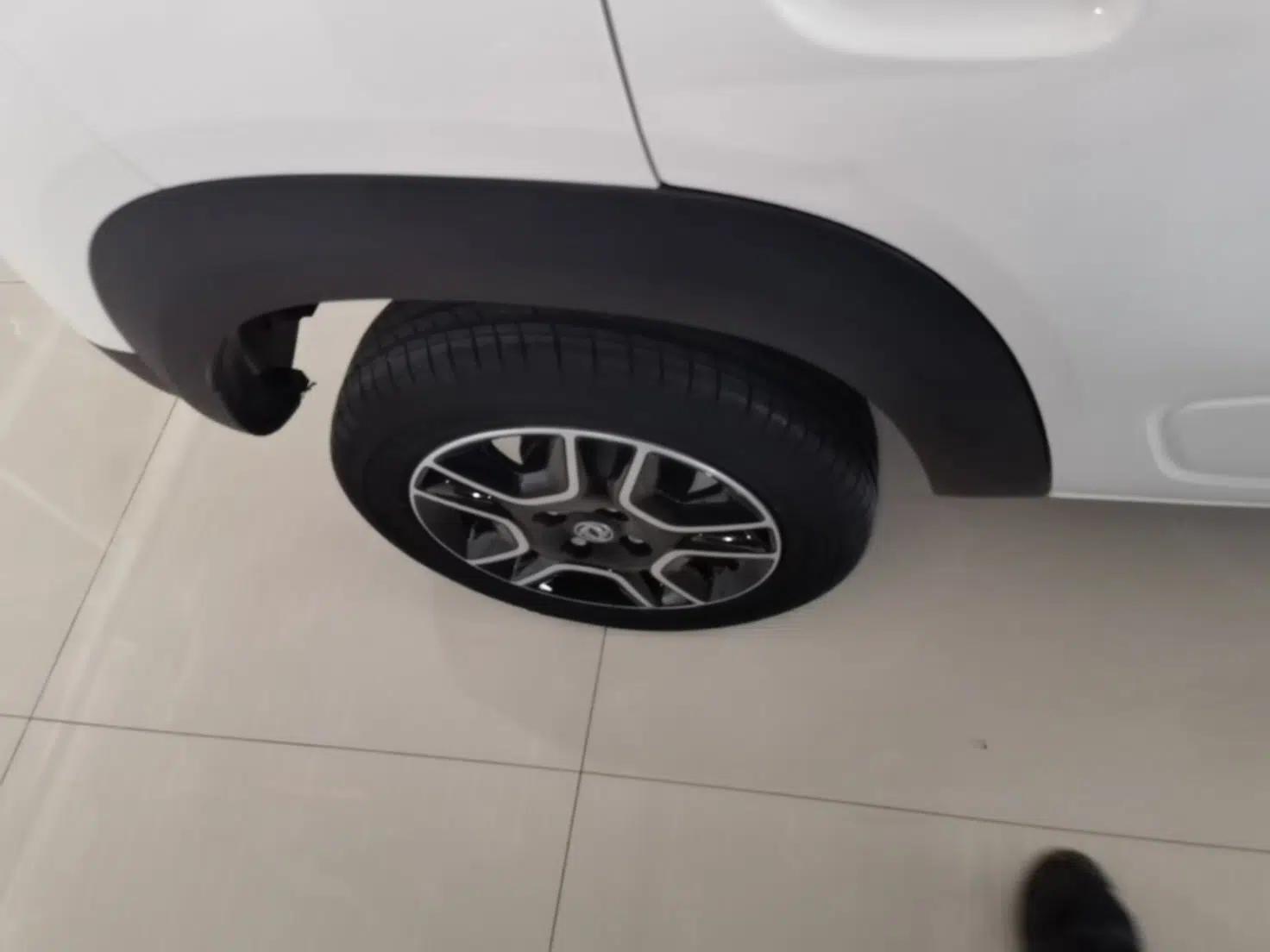 Dongfeng NAMMI BOX 2022 Revised Light Wind Edition 201 km Standard Version — миниатюра 11