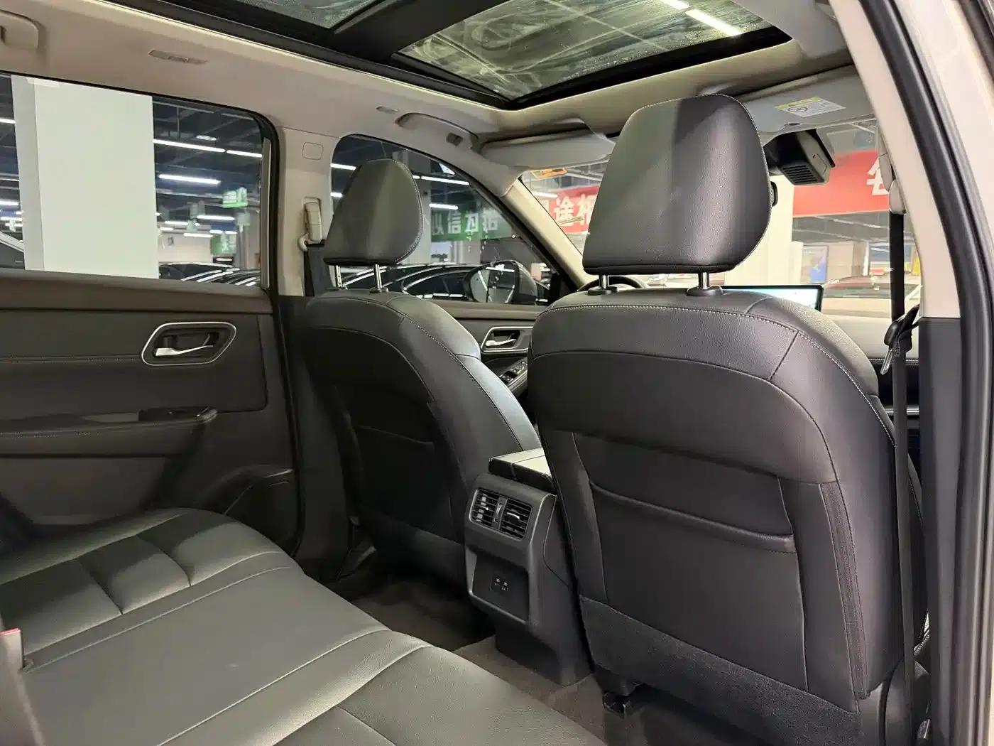 Nissan X-Trail 2023 e-POWER Super Hybrid Dual Motor AWD Luxury Edition — миниатюра 7