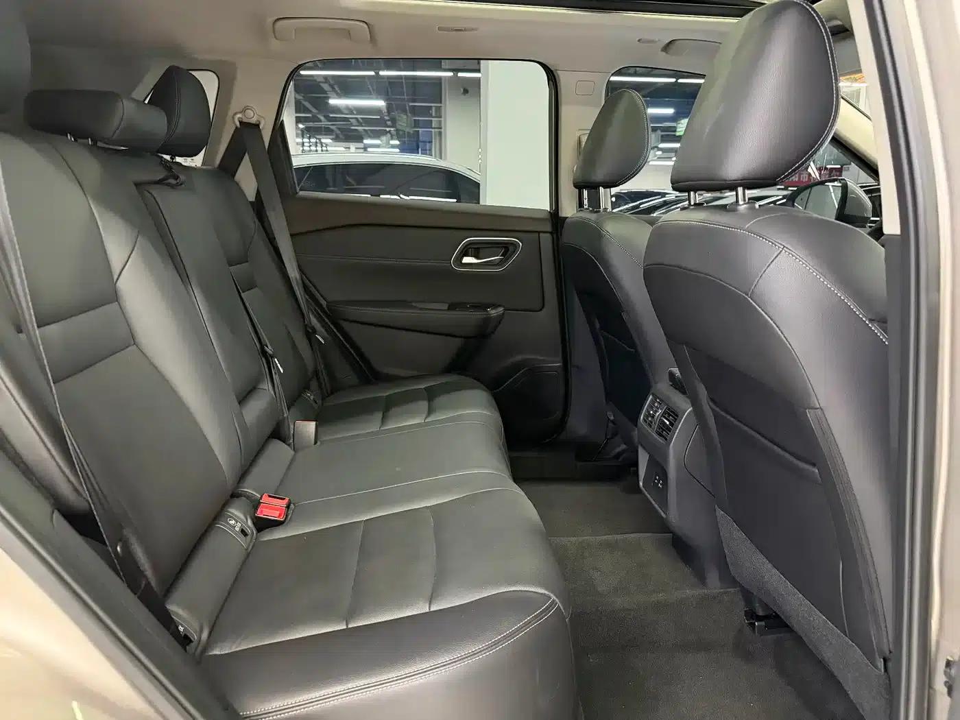 Nissan X-Trail 2023 e-POWER Super Hybrid Dual Motor AWD Luxury Edition — миниатюра 8