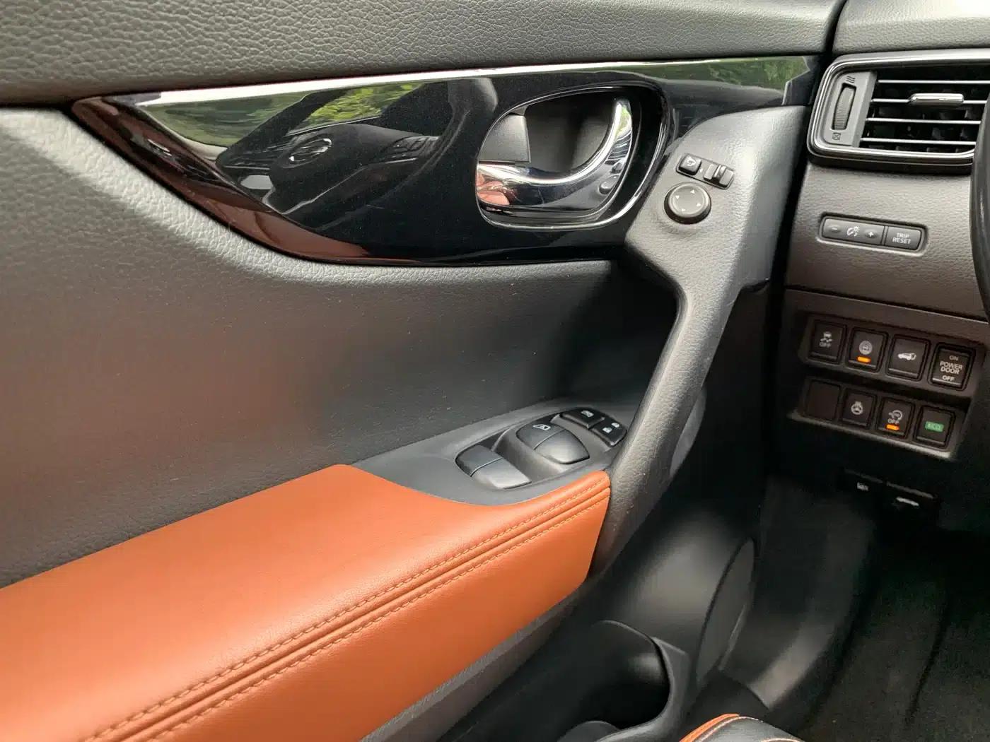 Nissan X-Trail 2017 2.5L CVT Supreme Edition 4WD — миниатюра 17