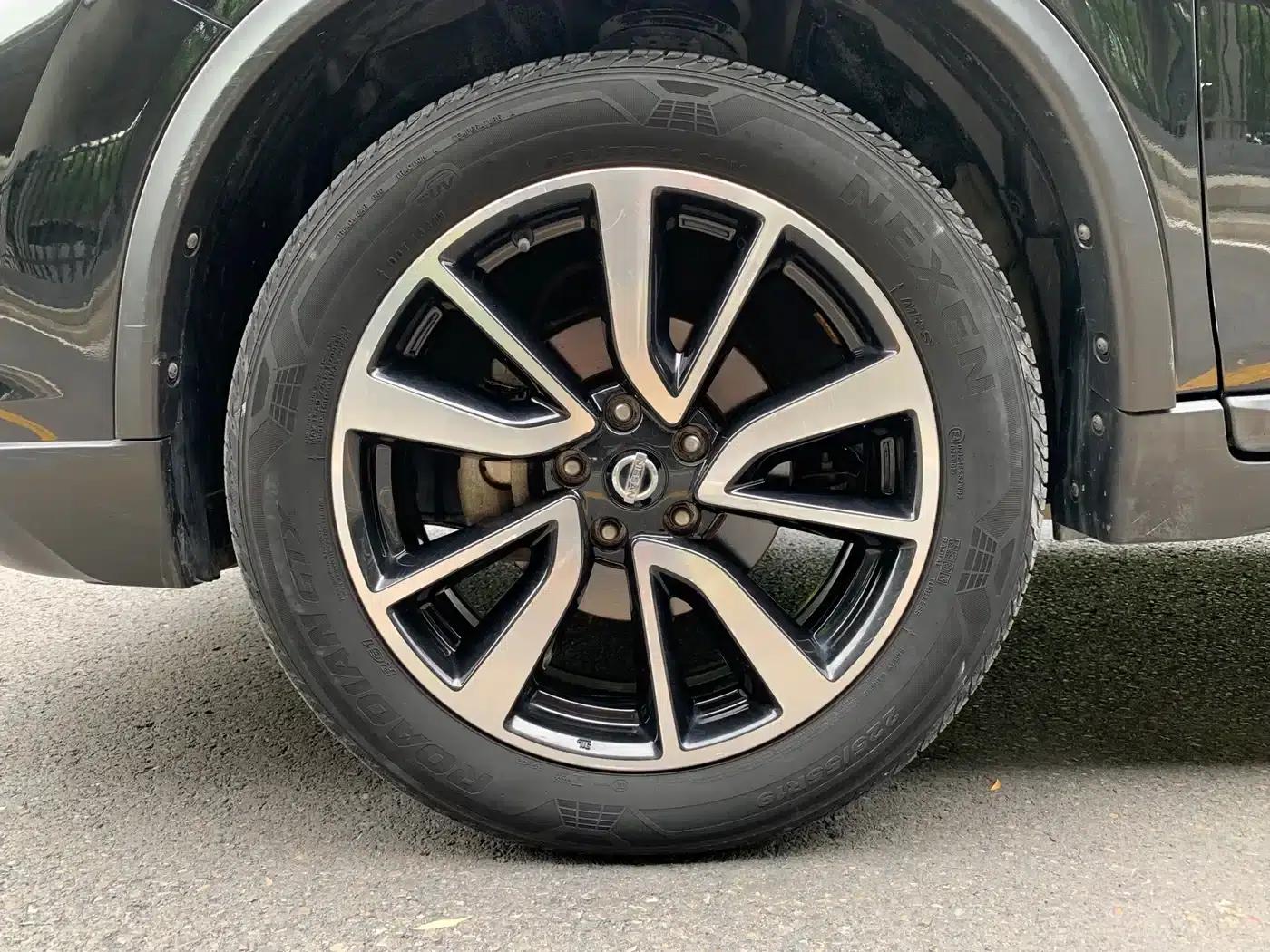 Nissan X-Trail 2017 2.5L CVT Supreme Edition 4WD — миниатюра 20