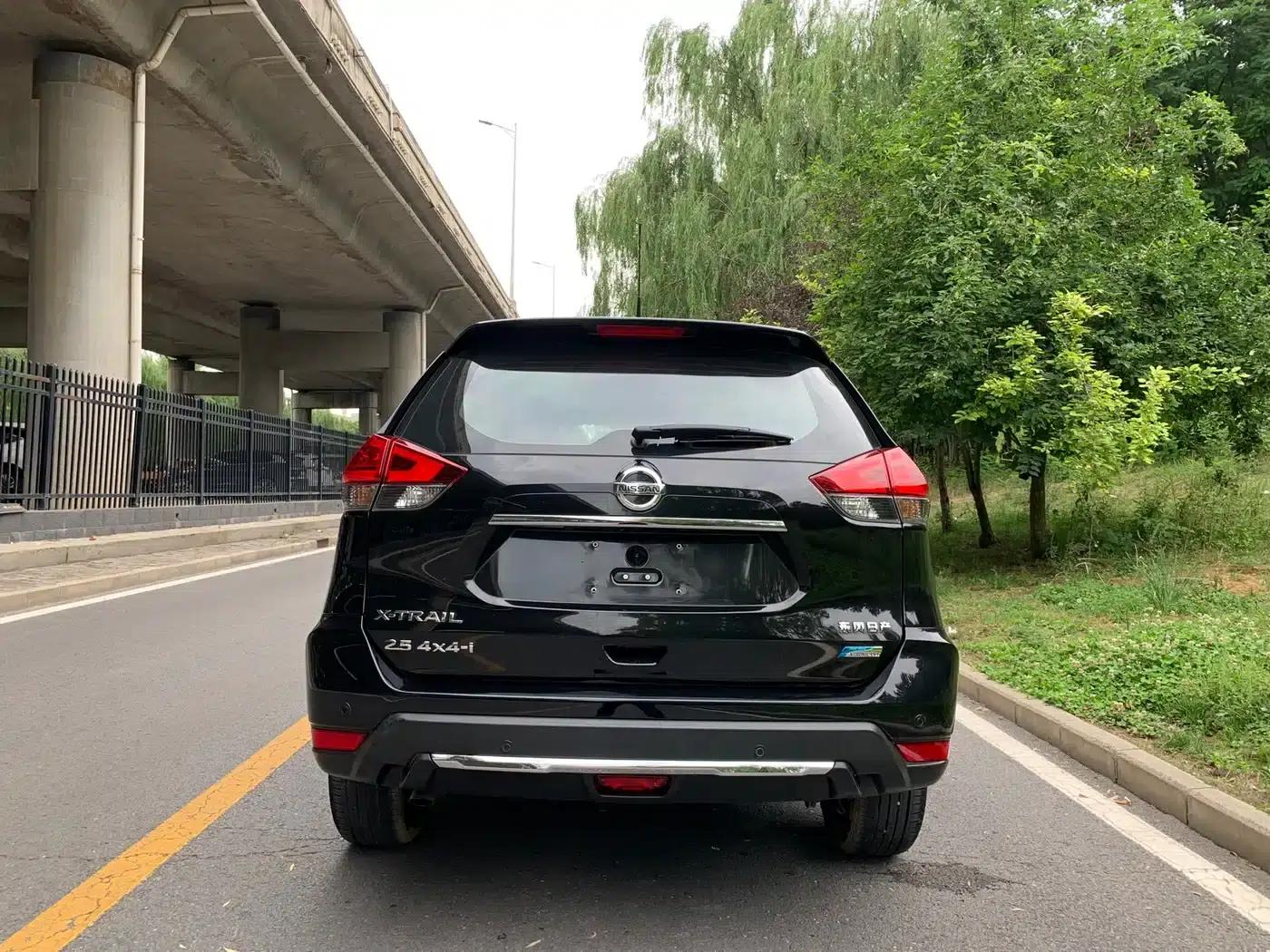 Nissan X-Trail 2017 2.5L CVT Supreme Edition 4WD — миниатюра 4