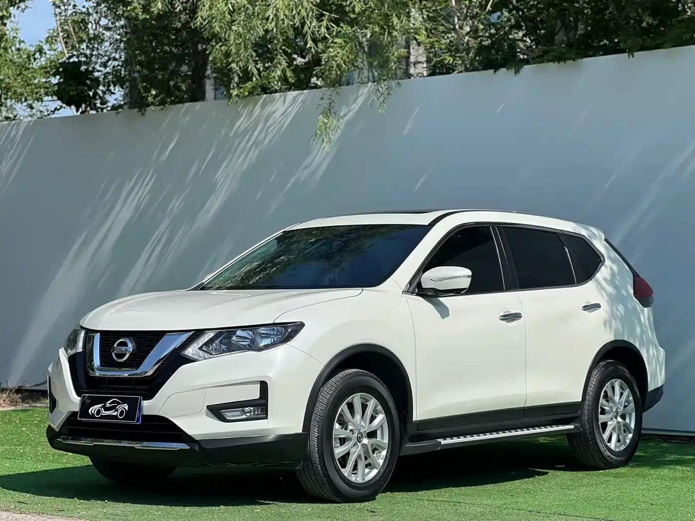 Nissan X-Trail 2022 2.0L 2WD Intelligent Comfort Edition — миниатюра 1