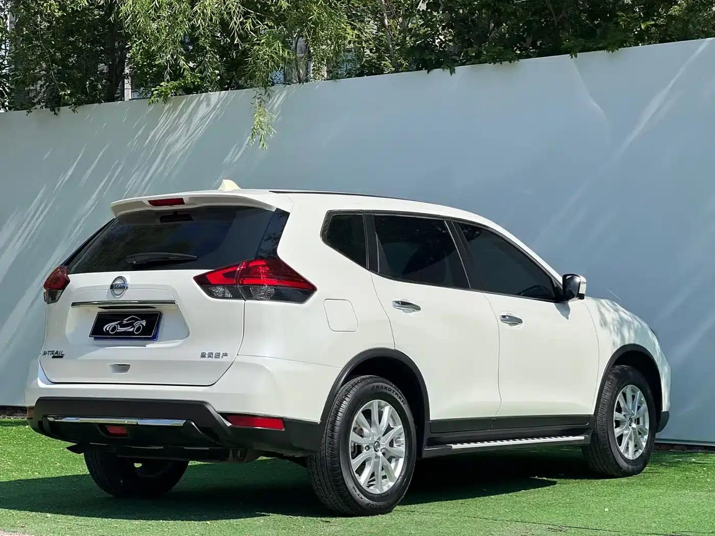 Nissan X-Trail 2022 2.0L 2WD Intelligent Comfort Edition — миниатюра 7