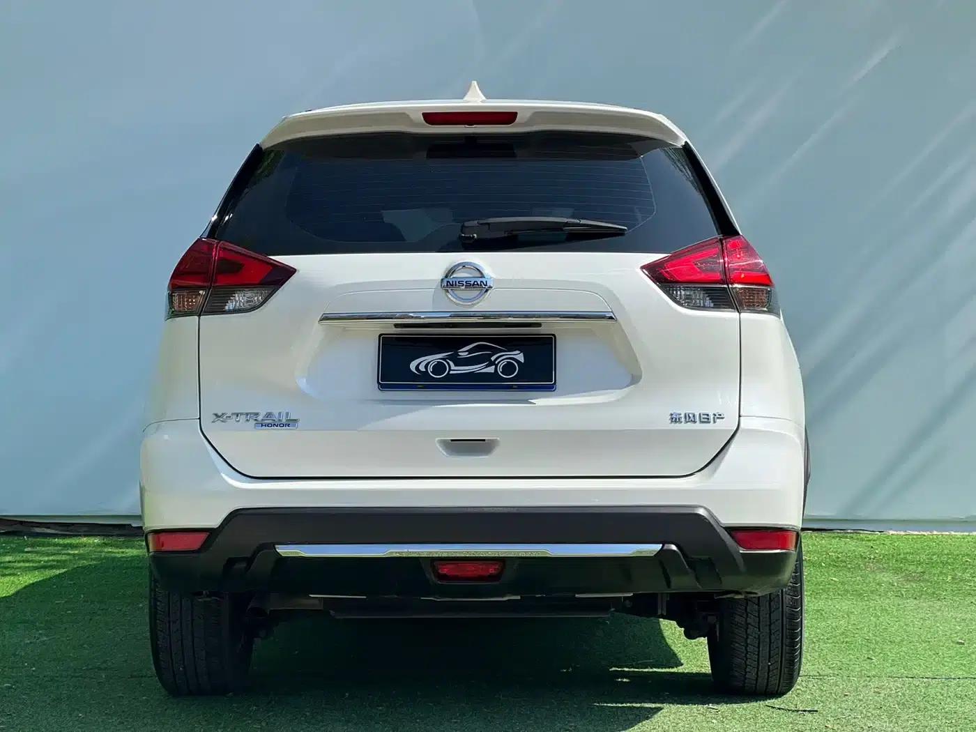 Nissan X-Trail 2022 2.0L 2WD Intelligent Comfort Edition — миниатюра 8