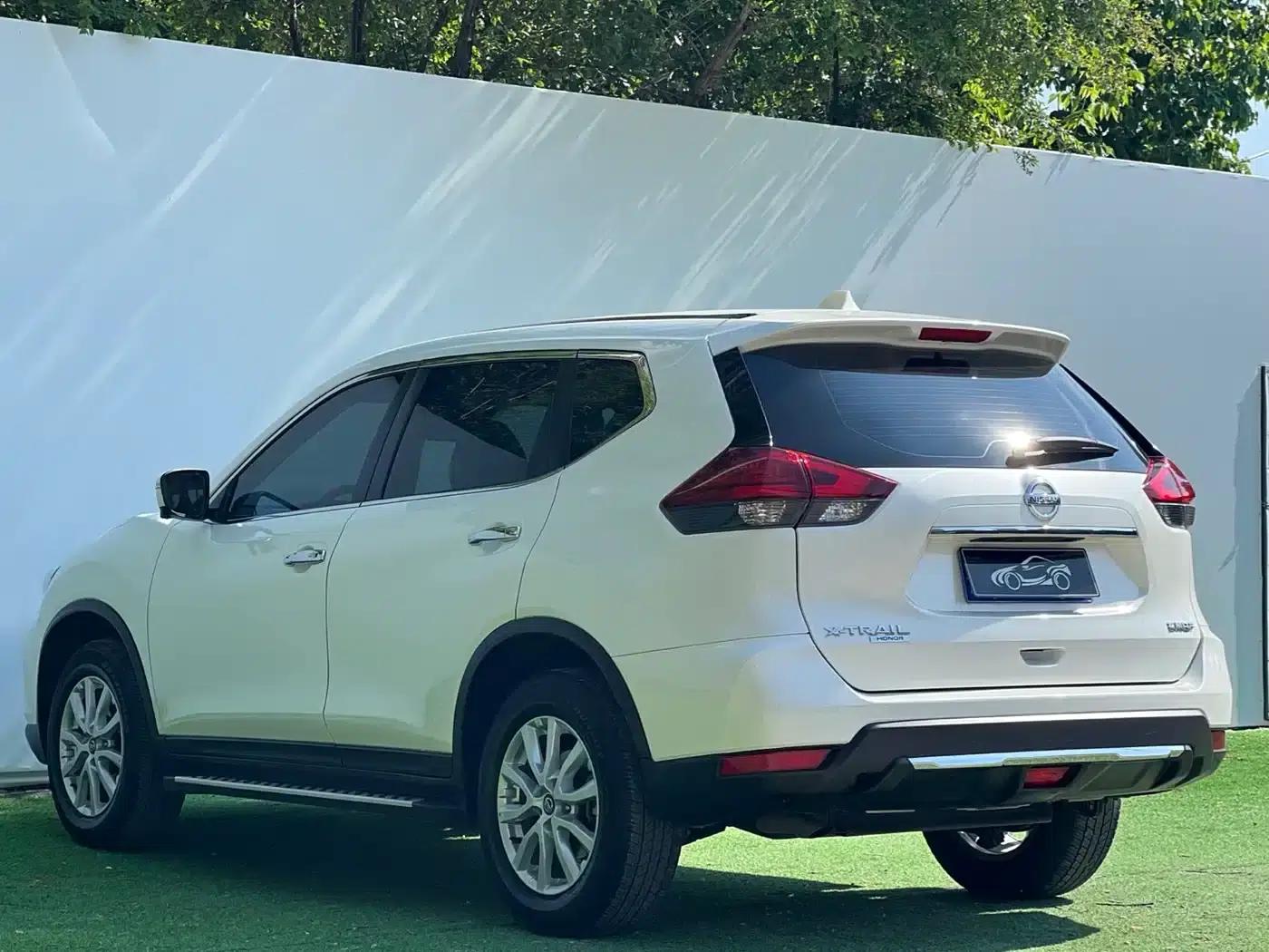 Nissan X-Trail 2022 2.0L 2WD Intelligent Comfort Edition — миниатюра 9