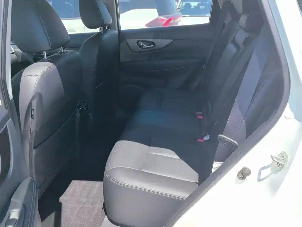 Nissan X-Trail 2015 2.0L CVT Comfort MAX Edition 2WD — миниатюра 9