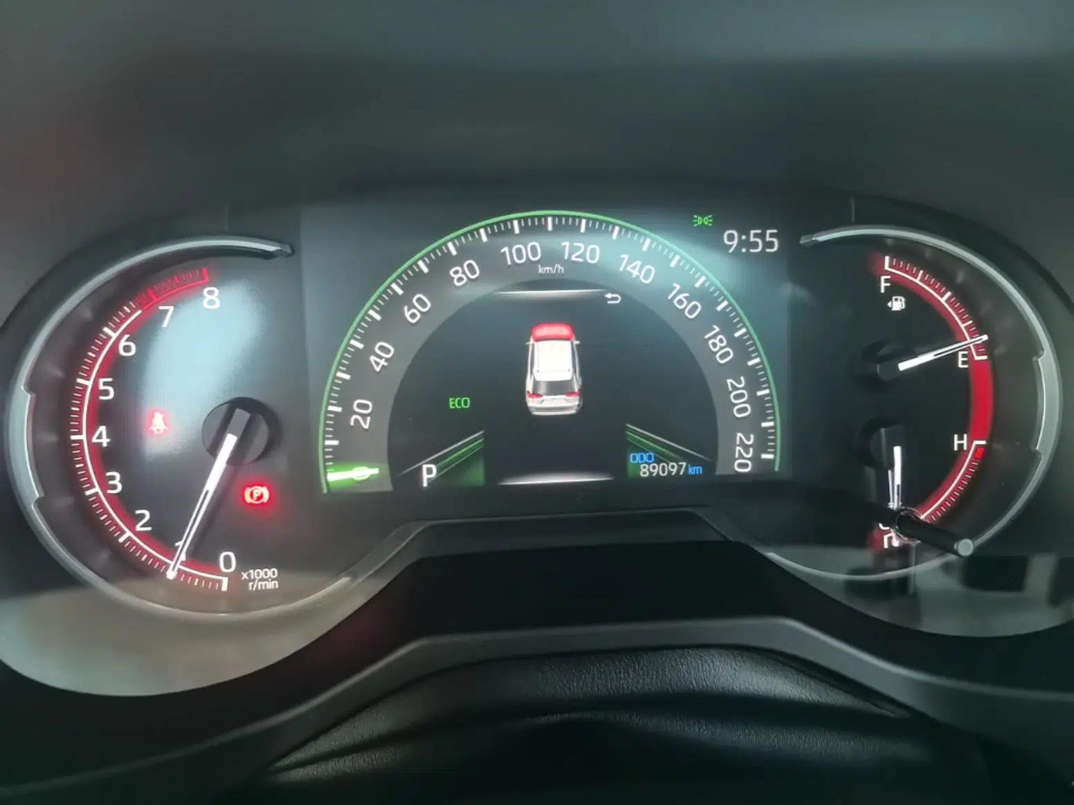 Toyota RAV4 2021 2.0L CVT Two-Wheel Drive Fashion PLUS Edition — миниатюра 14