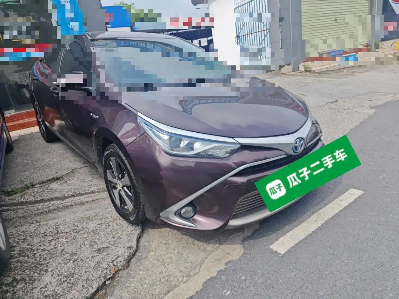 Toyota Levin 2016 Dual-Engine 1.8H GS-L E-CVT Leading Edition — миниатюра 3