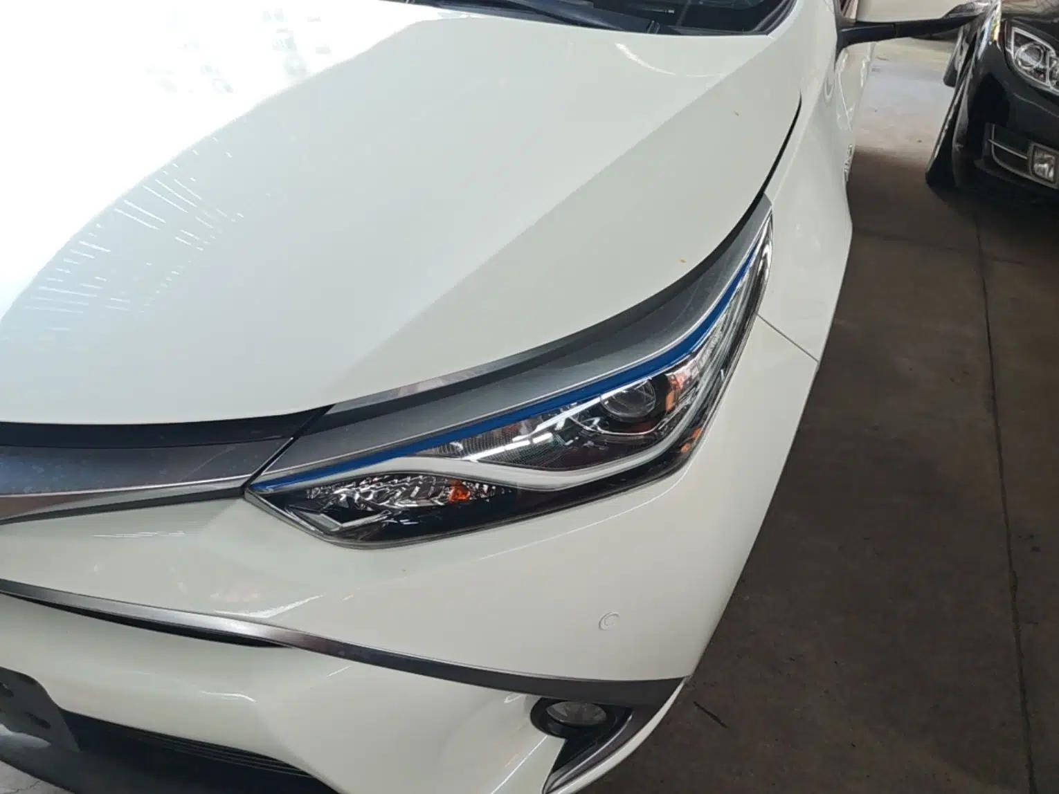Toyota Levin 2017 Revised Dual-Engine 1.8H GS E-CVT Elite Sunroof Version China V Standard — миниатюра 8