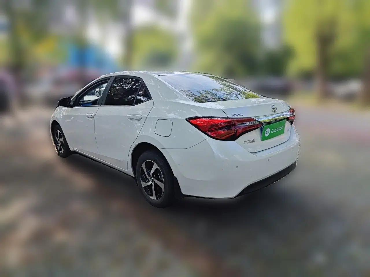 Toyota Levin 2017 Revised 185T CVT Elite Edition China V Standard — миниатюра 4