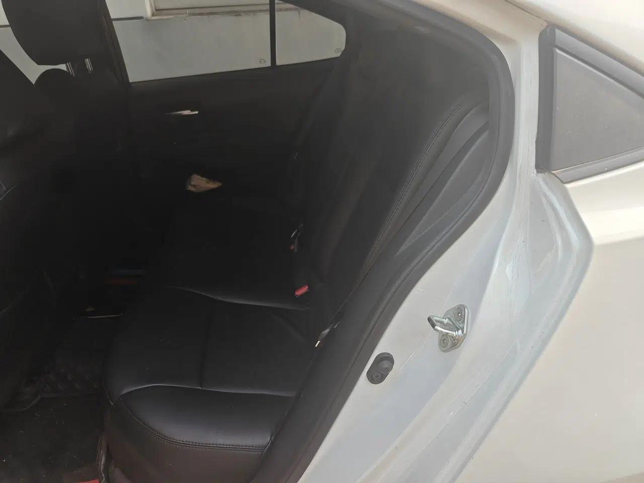 Toyota Levin 2019 185T CVT Luxury Edition China VI Standard — миниатюра 17