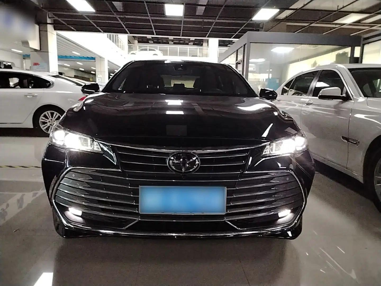 Toyota Avalon 2021 2.5L Luxury Edition — миниатюра 2