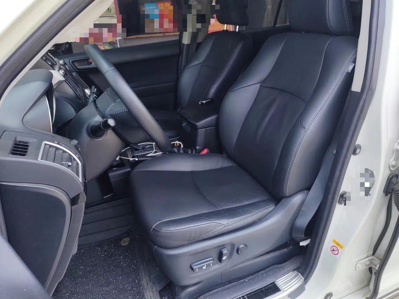 Toyota Prado 2016 2.7L Automatic Standard Edition — миниатюра 15