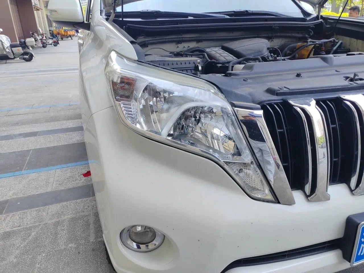Toyota Prado 2016 2.7L Automatic Standard Edition — миниатюра 7