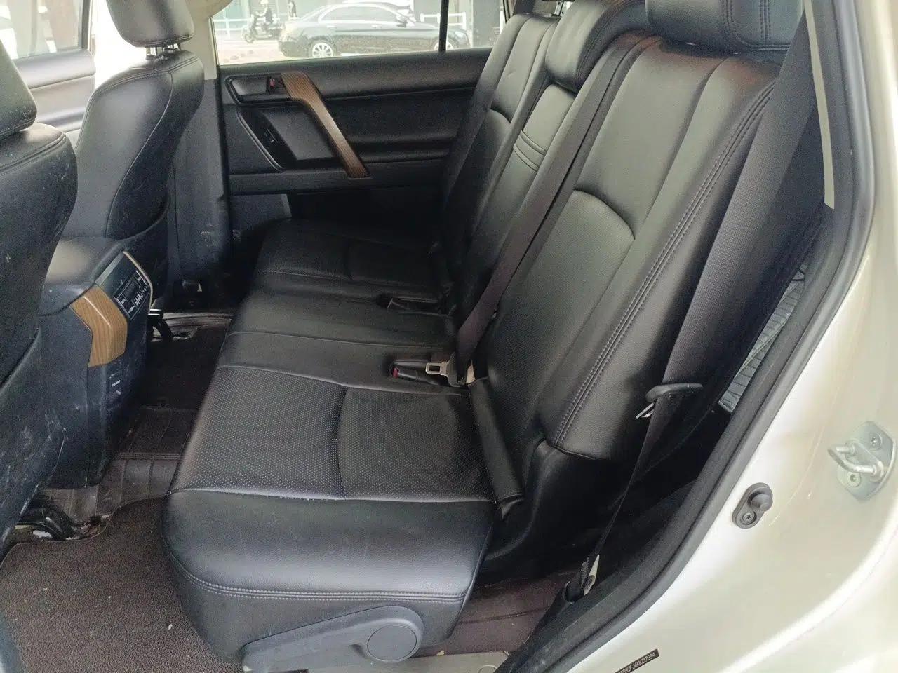 Toyota Prado — миниатюра 17