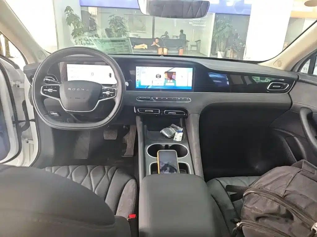 Roewe D7 2023 EV 510km Rear-Wheel Drive Excellence Edition — миниатюра 10