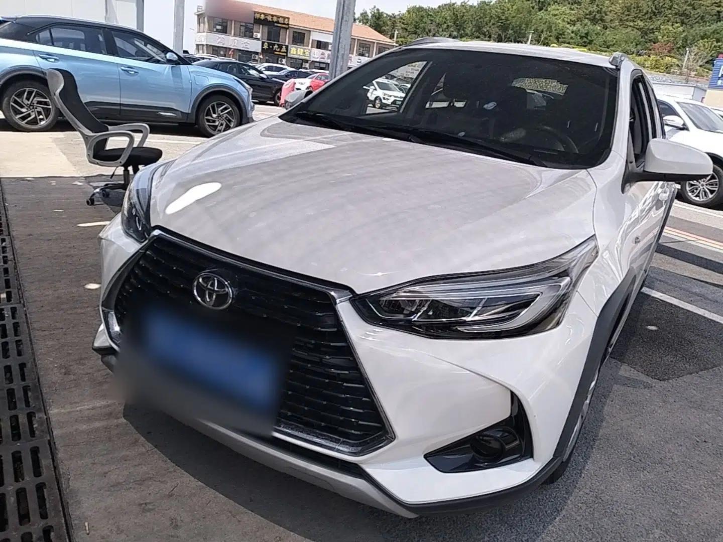 Toyota YARiS L Zhi Xuan 2021 X-Trail 1.5L CVT Leading Edition — миниатюра 1