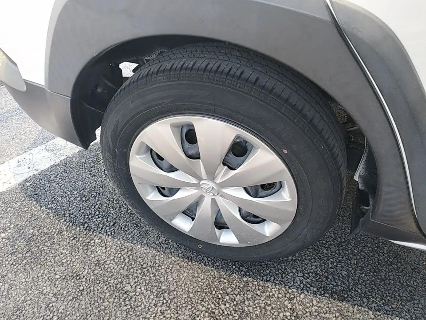 Toyota YARiS L Zhi Xuan 2021 X-Trail 1.5L CVT Leading Edition — миниатюра 11