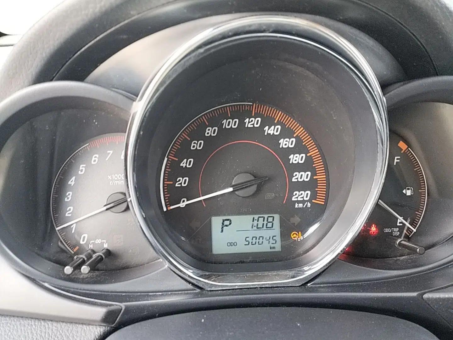 Toyota YARiS L Zhi Xuan 2021 X-Trail 1.5L CVT Leading Edition — миниатюра 14