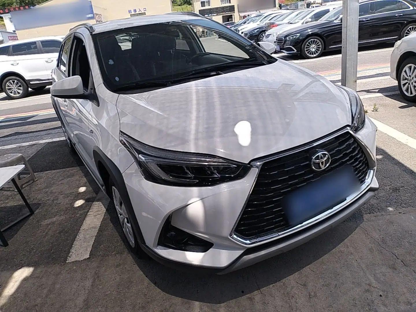 Toyota YARiS L Zhi Xuan 2021 X-Trail 1.5L CVT Leading Edition — миниатюра 3