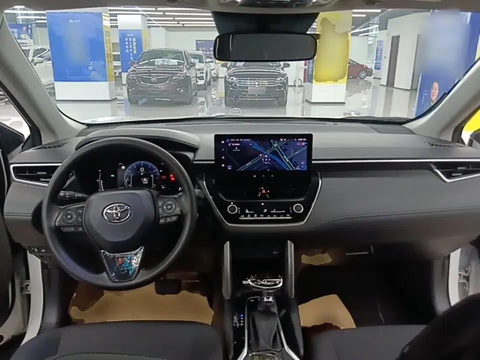 Toyota Corolla Cross 2023 2.0L Elite Edition — миниатюра 12