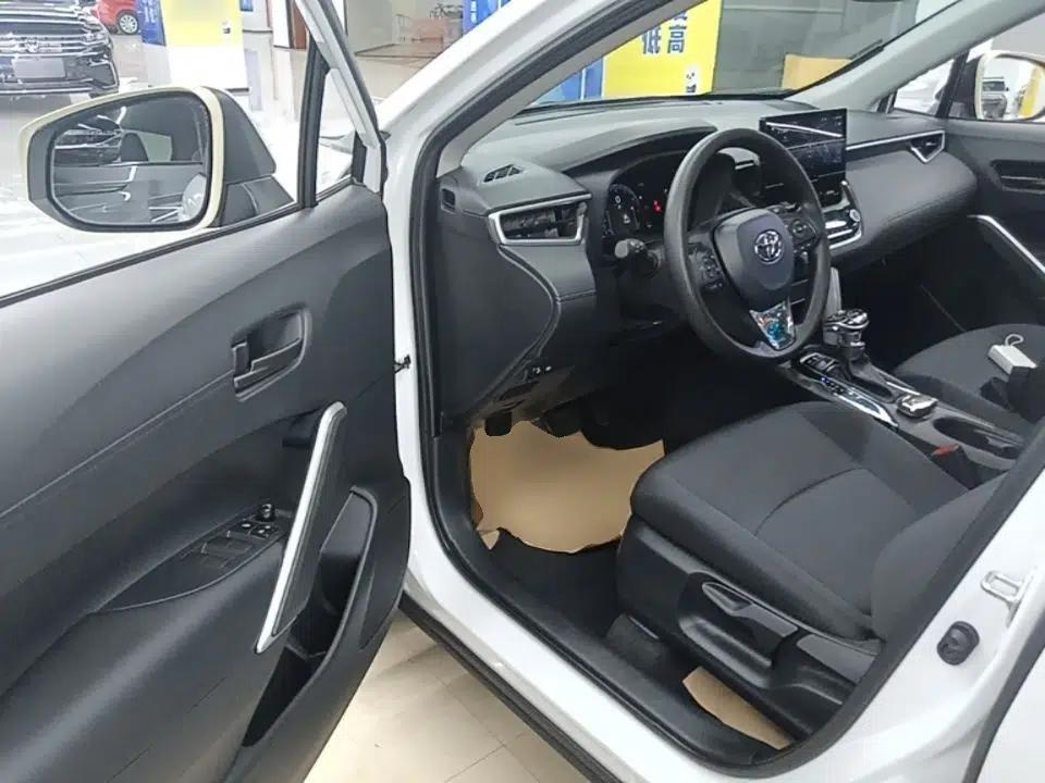 Toyota Corolla Cross 2023 2.0L Elite Edition — миниатюра 18