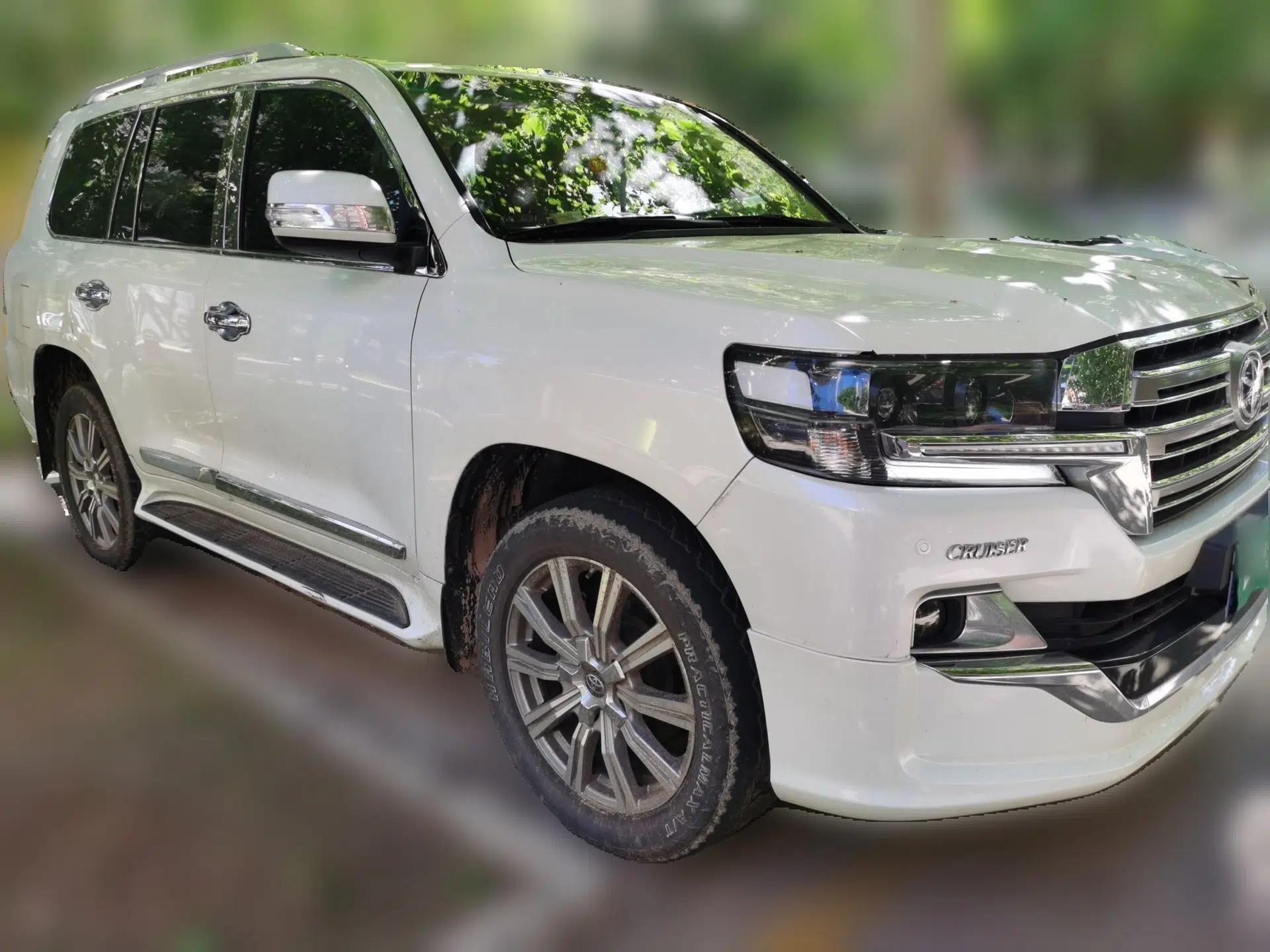 Toyota Land Cruiser — миниатюра 3