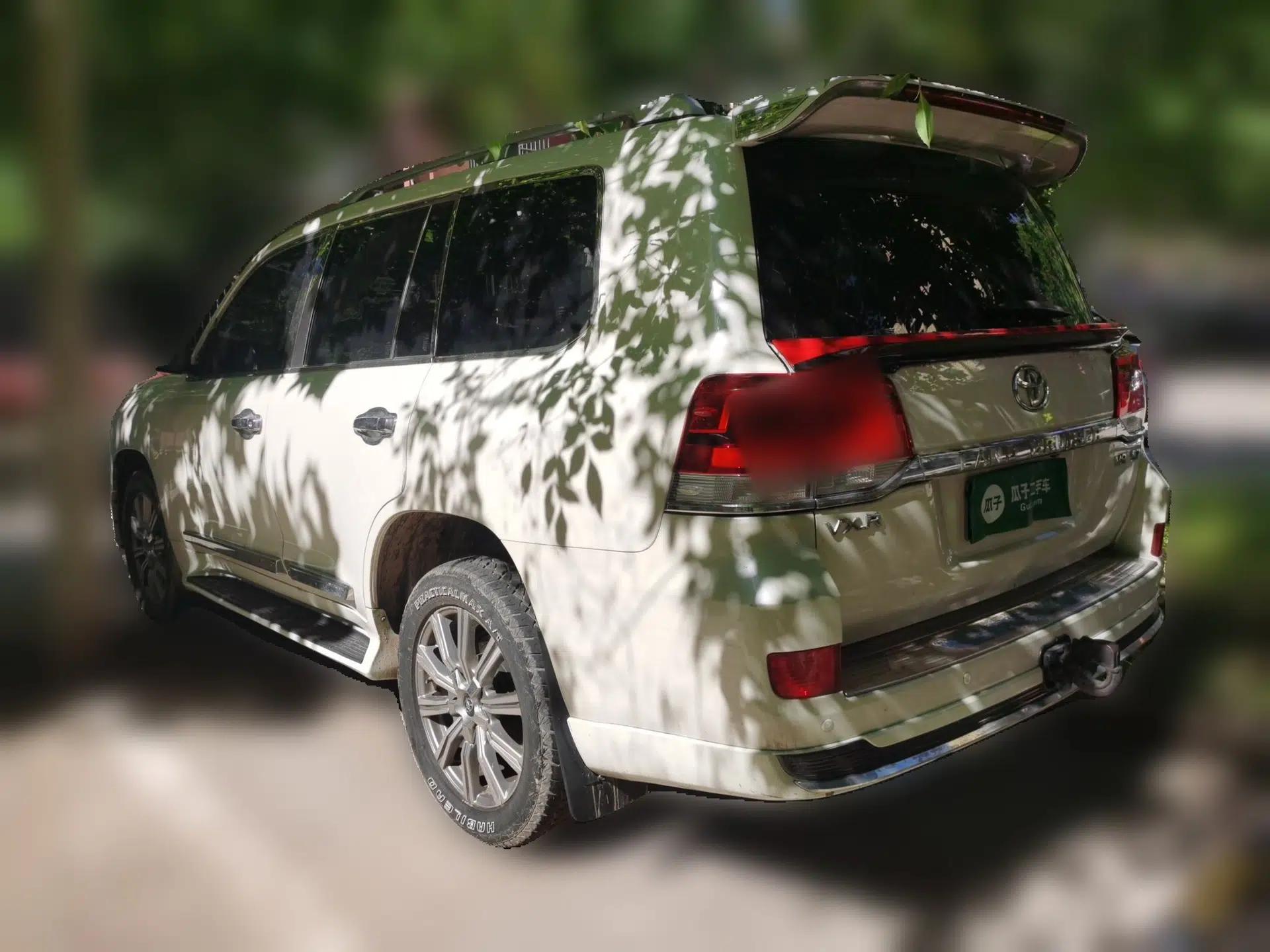 Toyota Land Cruiser — миниатюра 4
