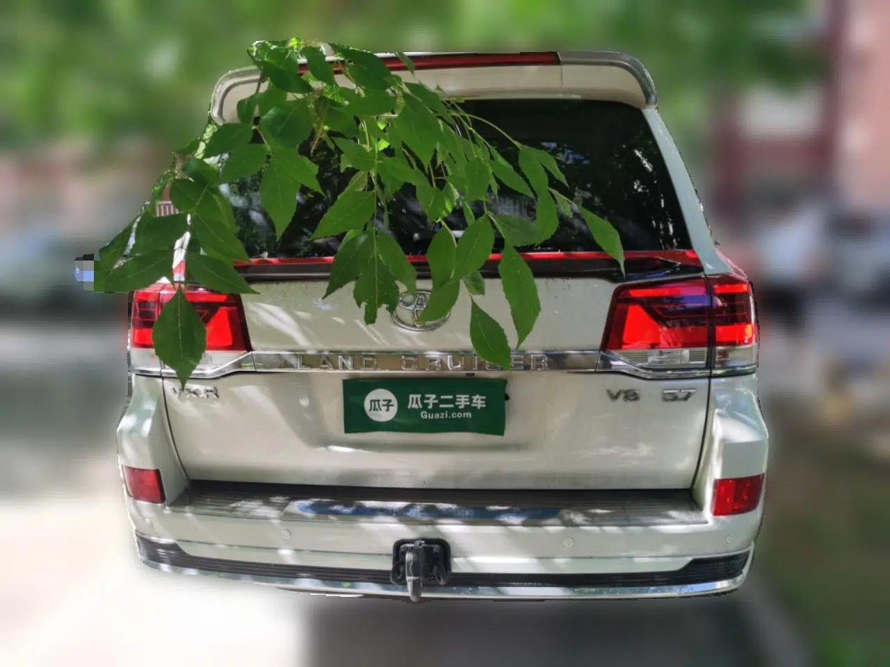 Toyota Land Cruiser — миниатюра 5