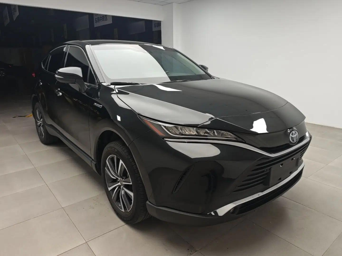 Toyota Harrier 2023 Dual-Engine 2.5L CVT Two-Wheel Drive Luxury Edition — миниатюра 3