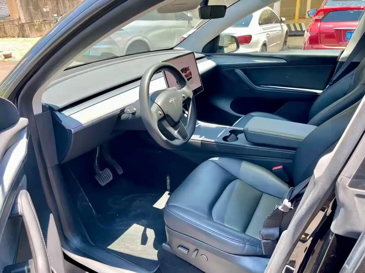Model Y 2021 Standard Range Rear-Wheel Drive — миниатюра 4