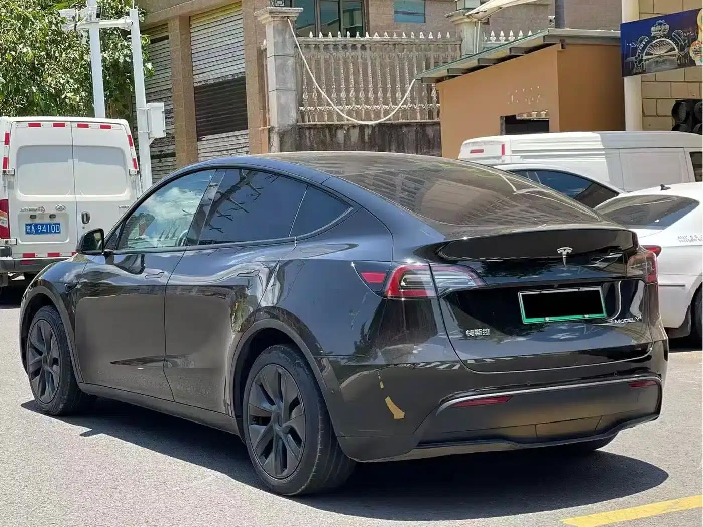 Model Y 2021 Standard Range Rear-Wheel Drive — миниатюра 7