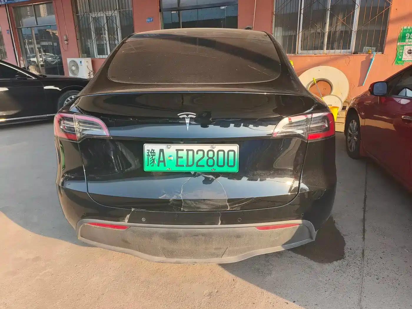 Model Y 2023 Rear-Wheel Drive — миниатюра 10
