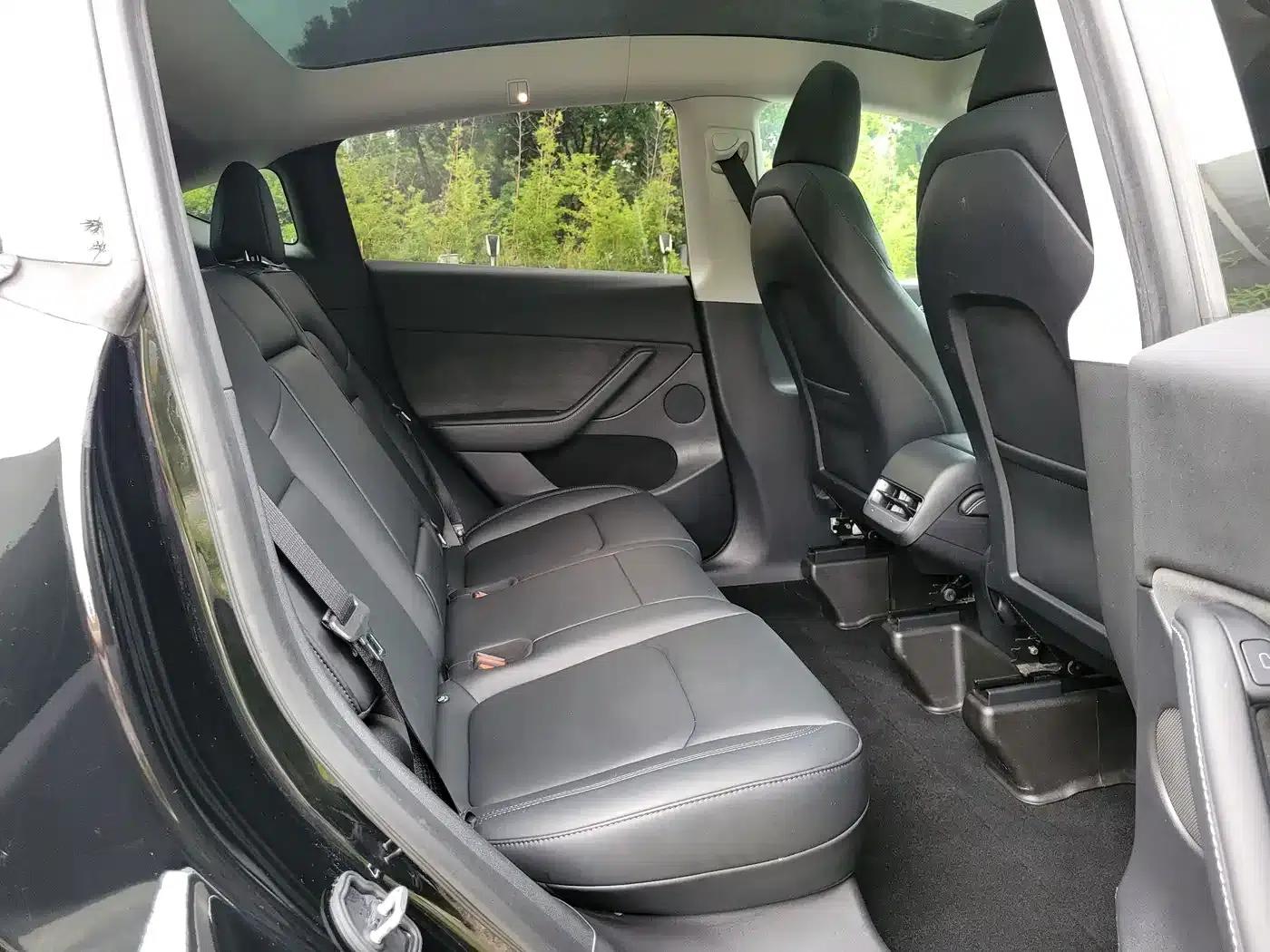 Model Y 2022 Facelift Rear-Wheel Drive Version — миниатюра 12