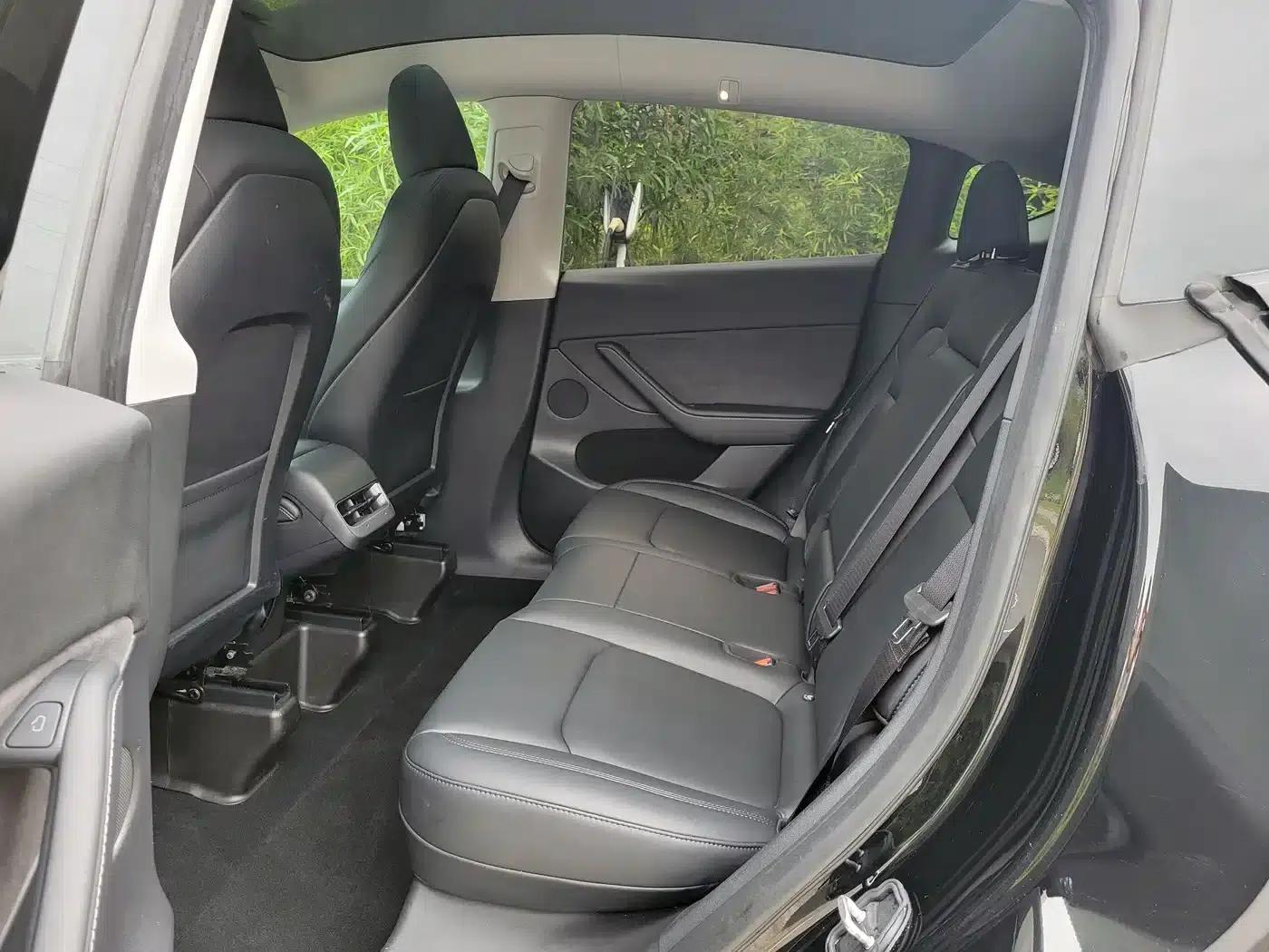Model Y 2022 Facelift Rear-Wheel Drive Version — миниатюра 10
