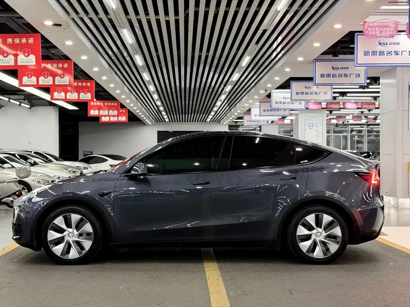 Model Y 2022 Rear-Wheel Drive — миниатюра 7
