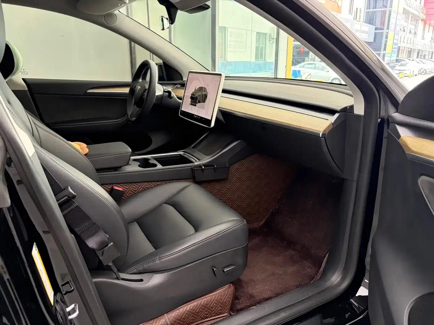 Model Y 2022 Facelift Rear-Wheel Drive Version — миниатюра 8