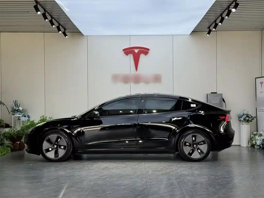 Model 3 2022 Rear-Wheel Drive — миниатюра 5